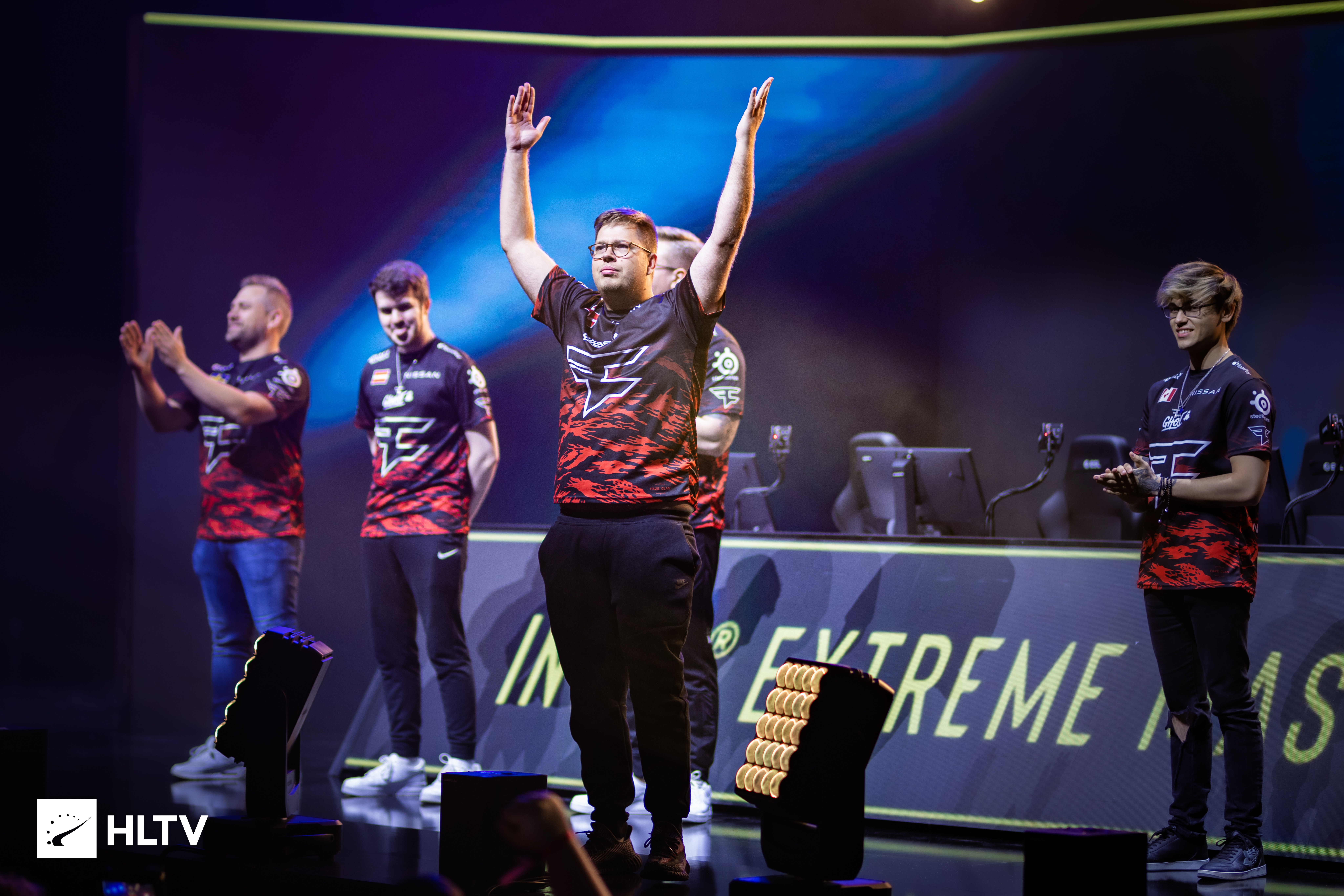 麻将这手牌已经不值（这手麻将牌已无价值）